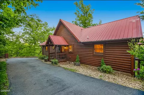 2973 Mockingbird Way, Sevierville, TN 37862