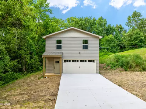 1039 Cedar Ln, Sevierville, TN 37862