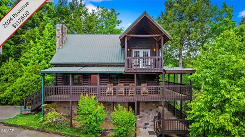 308 Brown Wren Way, Gatlinburg, TN 37738