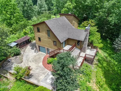 2369 Goldrush Rd, Pigeon Forge, TN 37863