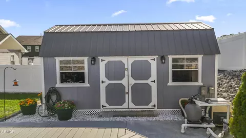 354 Caroline Ct, Talbott, TN 37877 photo 9