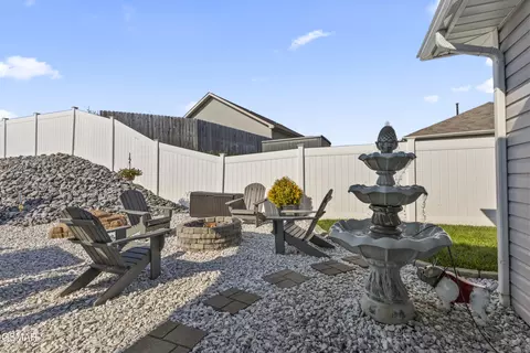 354 Caroline Ct, Talbott, TN 37877 photo 13