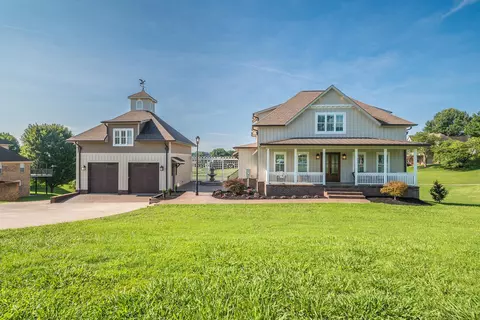 426 Independence Dr, Jefferson City, TN 37760