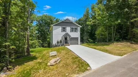 1023 Boardly Hills Blvd, Sevierville, TN 37876