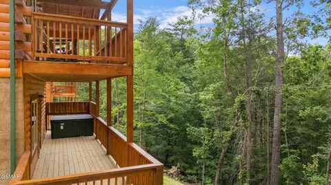 804 String Run Way, Pigeon Forge, TN 37863 photo 15
