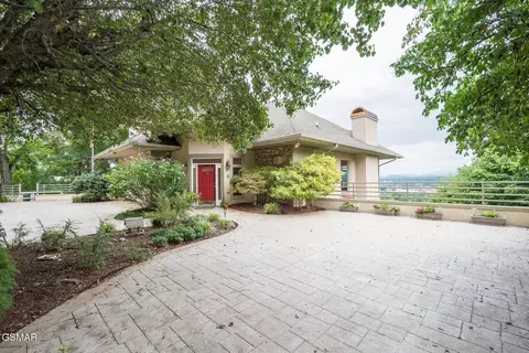 234 Timberlodge Ln, Sevierville, TN 37862