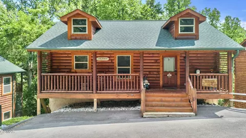 646 Stockton Dr, Sevierville, TN 37876