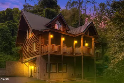 2605 Sulpher Springs Way, Sevierville, TN 37862