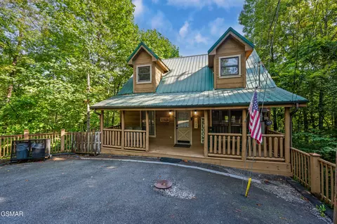 1539 Sky View Dr, Sevierville, TN 37876
