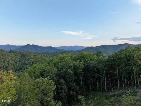 4420 Stackstone Rd, Sevierville, TN 37862 photo 4