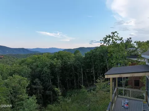 4420 Stackstone Rd, Sevierville, TN 37862 photo 3