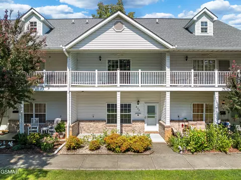 535 High St, Sevierville, TN 37862