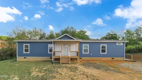 1526 Squire Fox Rd, Dandridge, TN 37725