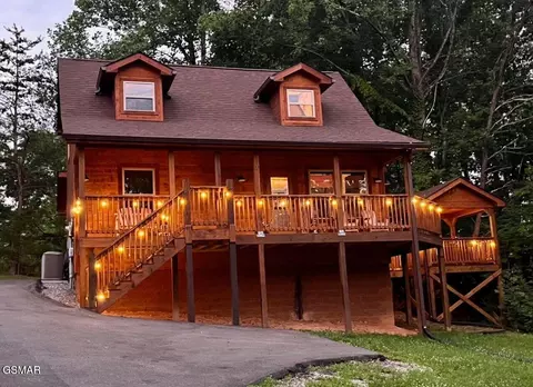 3404 Mattox Cemetery Rd, Sevierville, TN 37862