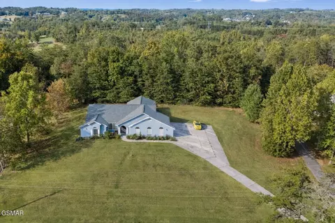 2289 Allenridge Dr, Sevierville, TN 37876
