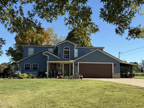 109 Ridgefield Dr, Dandridge, TN 37725