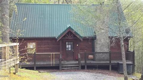 1249 Secona Way, Sevierville, TN 37876