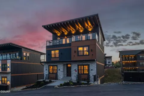 273 Rambling Creek Way, Sevierville, TN 37862