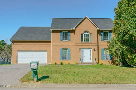 10108 Delle Meade Dr, Knoxville, TN 37931