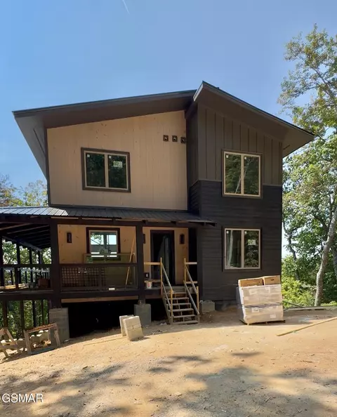 1884 Mountain Ash Way, Sevierville, TN 37876