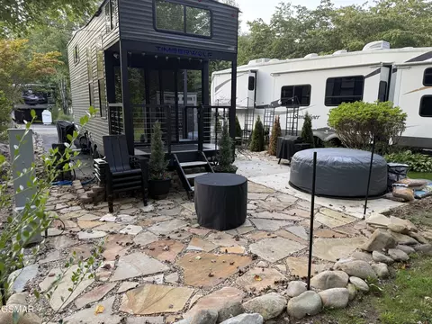4229 E Pkwy #192, Gatlinburg, TN 37738