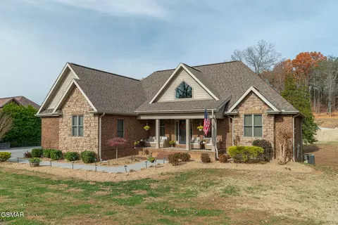1511 Landmark Blvd, Sevierville, TN 37862
