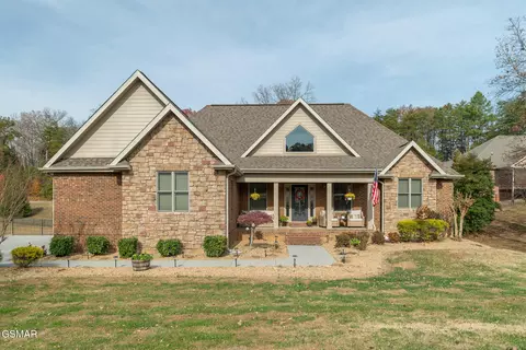 1511 Landmark Blvd, Sevierville, TN 37862