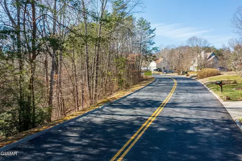 lot40 Kings Hills Blvd, Pigeon Forge, TN 37863