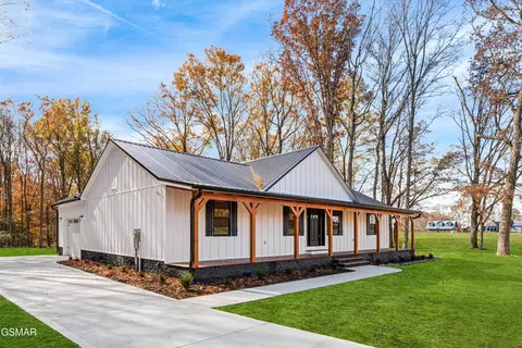 231 Sunset Blvd, White Pine, TN 37890