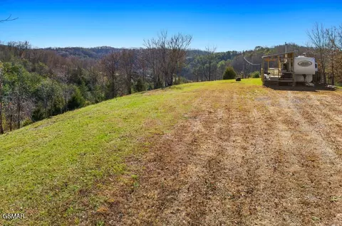 125 Picadilly Way, Parrottsville, TN 37843