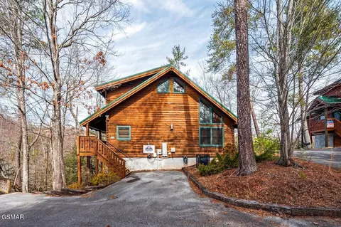 354 Wild Orchid Way, Gatlinburg, TN 37738