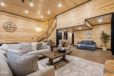 2881 Caughron Mountain Rd, Sevierville, TN 37876