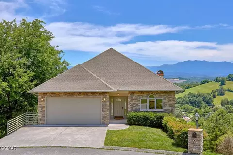 Undisclosed, Sevierville, TN