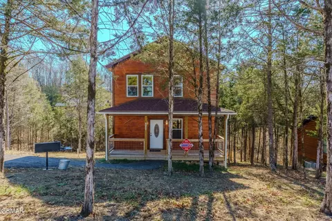 2540 White Timberlake Dr, Sevierville, TN 37876