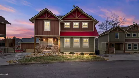 1011 Potters Way, Gatlinburg, TN 37738