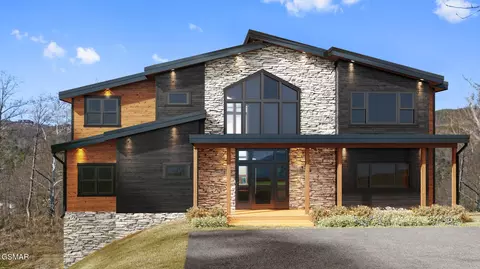 245 Brownsridge Rd, Gatlinburg, TN 37738