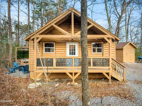 1634 S Mountain View Rd, Sevierville, TN 37876