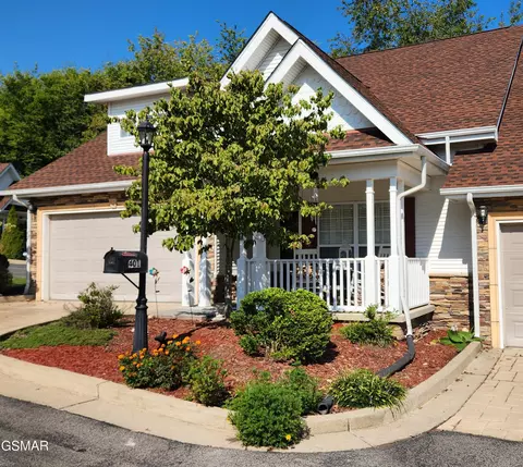 523 Apple View Way, Sevierville, TN 37862
