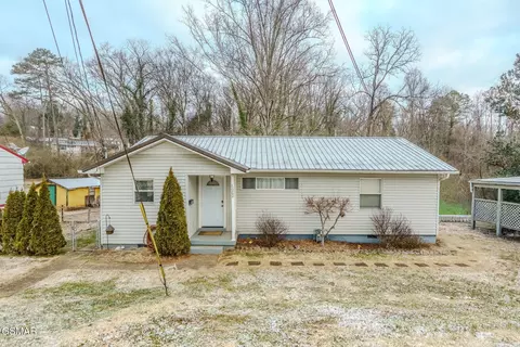 262 East Dr, Oak Ridge, TN 37830