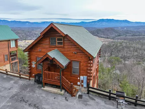 2607 Mountain Glory Trl, Sevierville, TN 37876