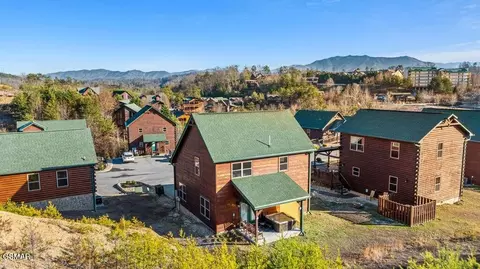 View/Area - 1663 Falls Way, Pigeon Forge, TN 37863 photo 1 of 1