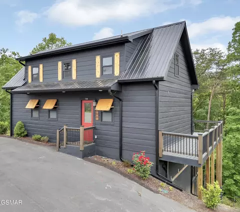1366 Lake Haven Way, Sevierville, TN 37876