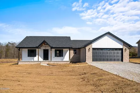 275 Cross Over Rd, Sevierville, TN 37876