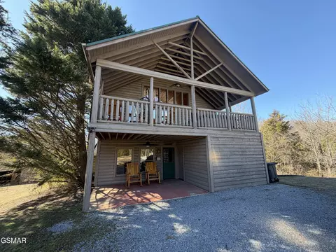 1030 E Madison Drive Dr, Sevierville, TN 37876