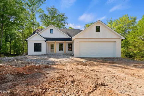 1430 Beechtop Ln, Kodak, TN 37764