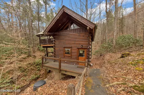 3114 Brothers Way, Sevierville, TN 37862