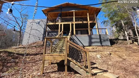 2869 Hatcher Mountain Rd, Sevierville, TN 37862