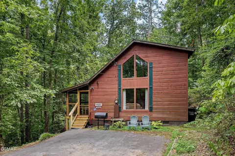 2148 Little Valley Rd, Sevierville, TN 37862