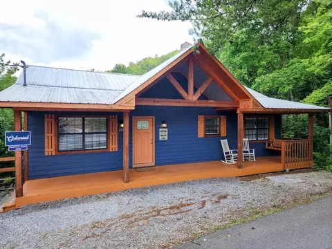 1753 Walker Trl, Sevierville, TN 37876