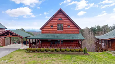 669 Stockton Dr, Sevierville, TN 37876